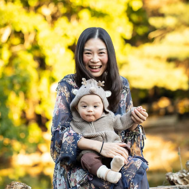 photo taken by a professional photographer during a free photography mini session