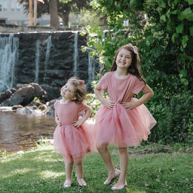 photo taken by a professional photographer during a free photography mini session