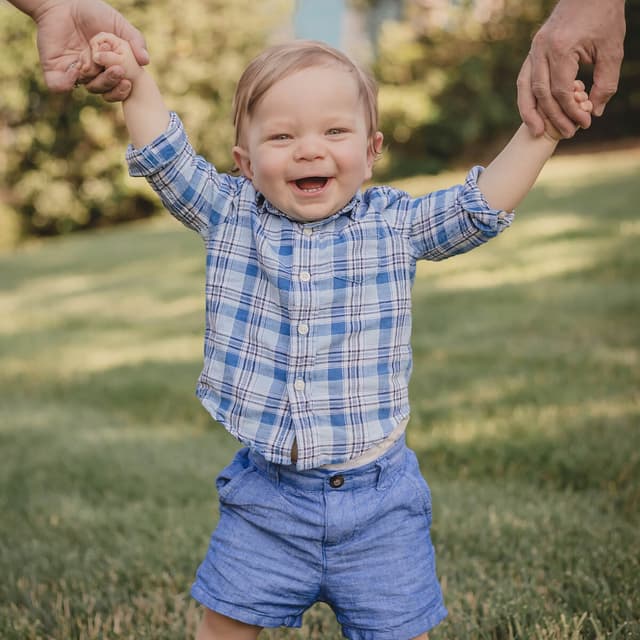 photo taken by a professional photographer during a free photography mini session