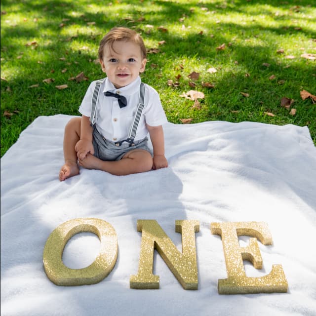 photo taken by a professional photographer during a free photography mini session
