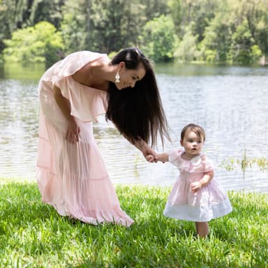 photo taken by a professional photographer during a free photography mini session