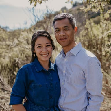 photo taken by a professional photographer during a free photography mini session