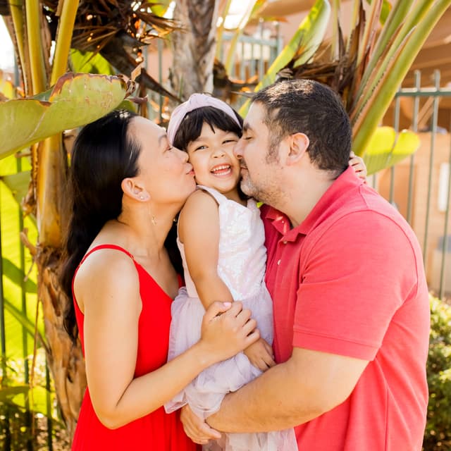 photo taken by a professional photographer during a free photography mini session