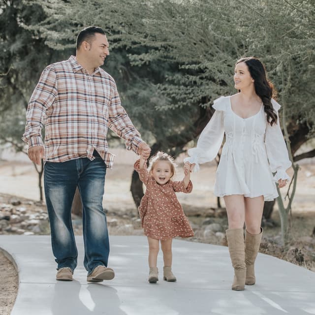 photo taken by a professional photographer during a free photography mini session