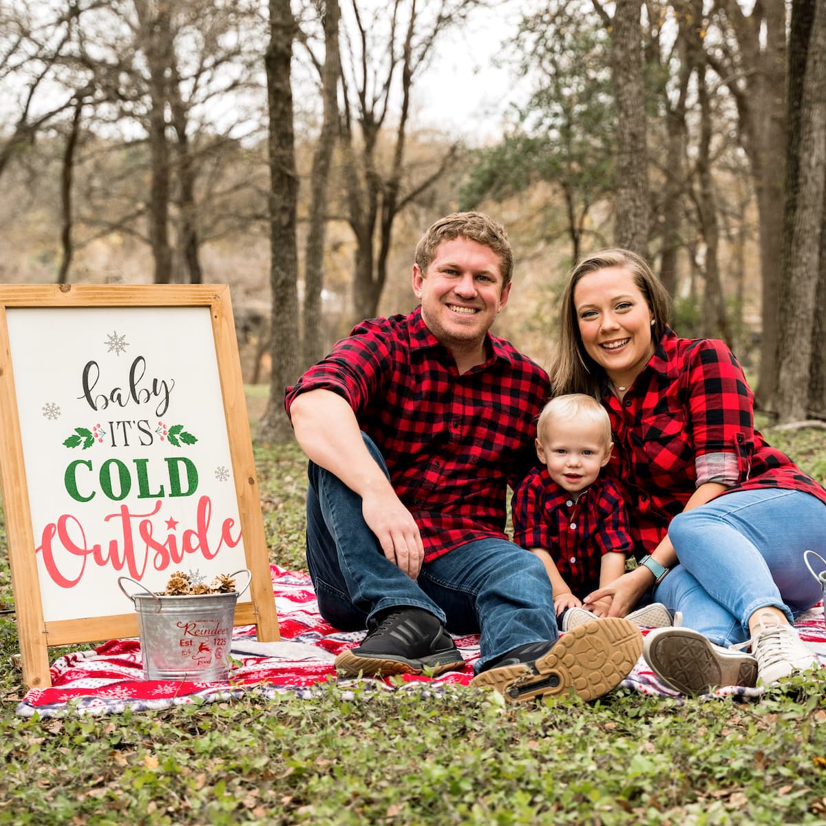 photo taken by a professional photographer during a free photography mini session