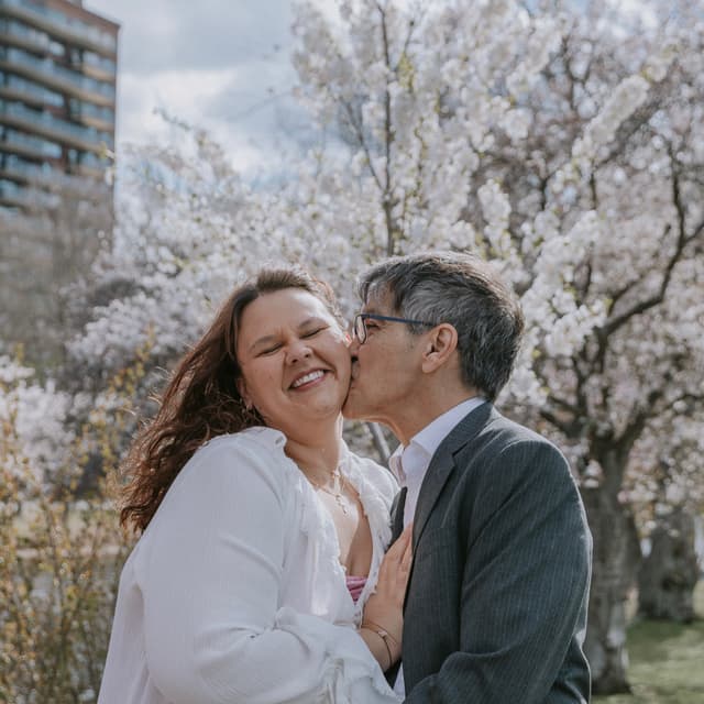 photo taken by a professional photographer during a free photography mini session