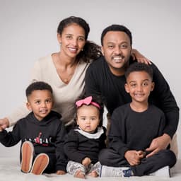 photo taken by a professional photographer during a free photography mini session