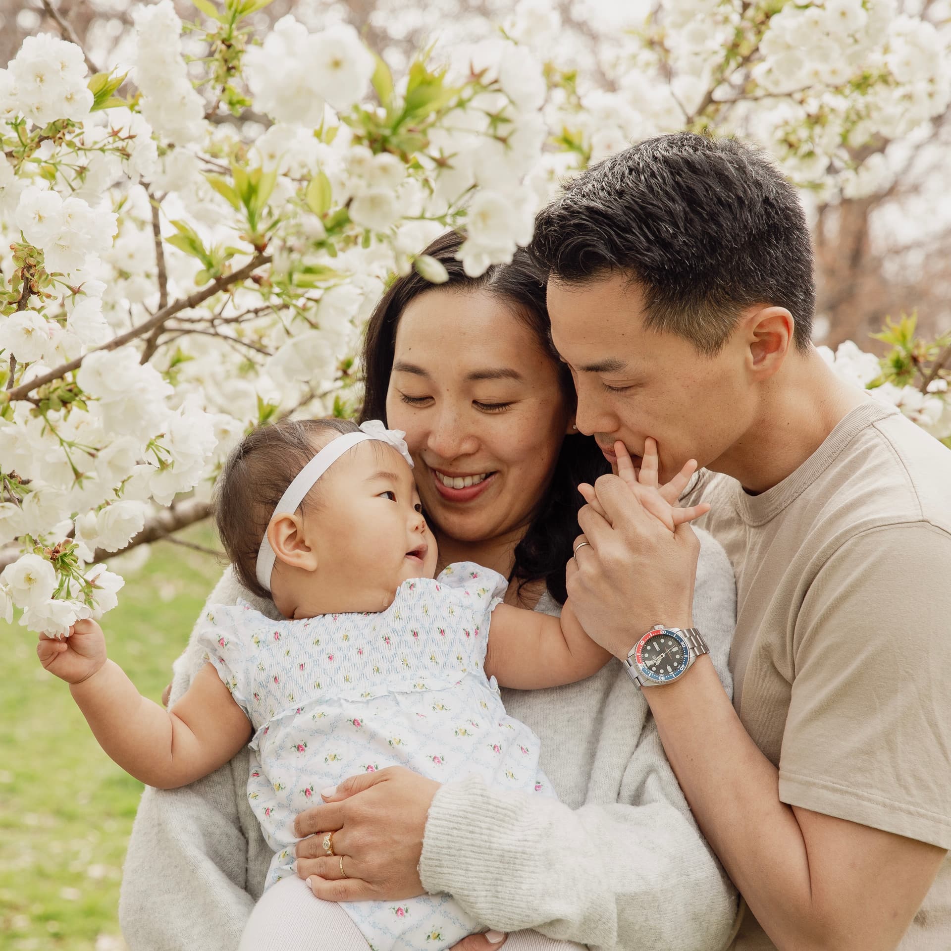 photo taken by a professional photographer during a free photography mini session