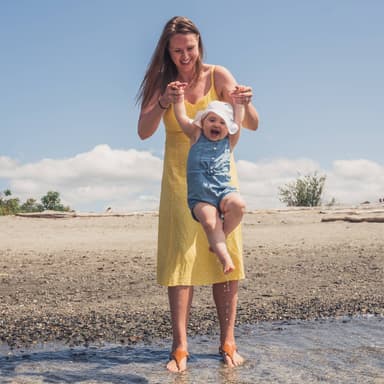 photo taken by a professional photographer during a free photography mini session