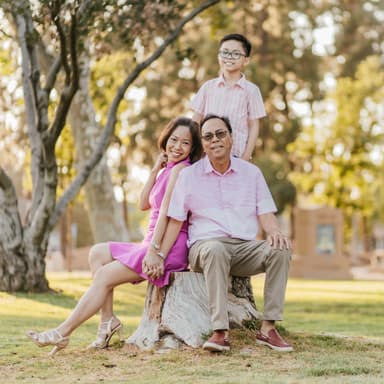 photo taken by a professional photographer during a free photography mini session