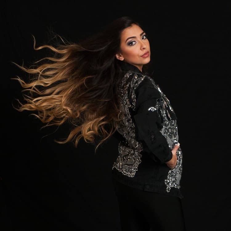 photo taken by a professional photographer during a free photography mini session