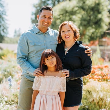 photo taken by a professional photographer during a free photography mini session