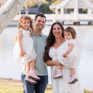 photo taken by a professional photographer during a free photography mini session