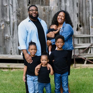 photo taken by a professional photographer during a free photography mini session